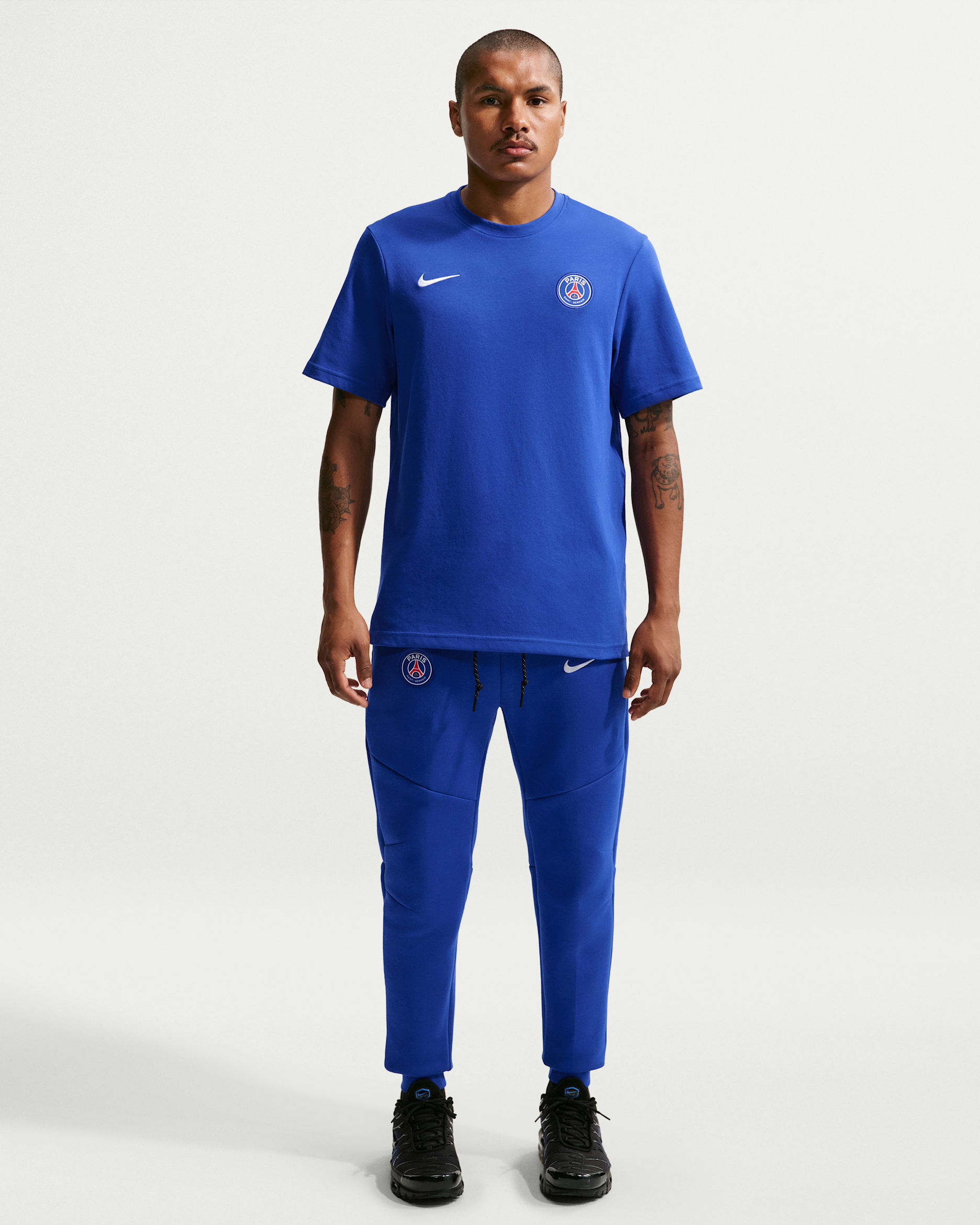 Paris Saint-Germain Tech Fleece Men's Nike Football Joggers. Nike CA